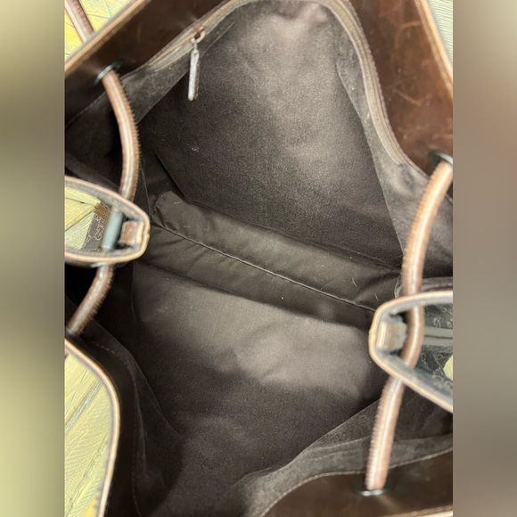 GUCCI Nylon Monogram Gifford Tote Brown - Picture 7 of 12